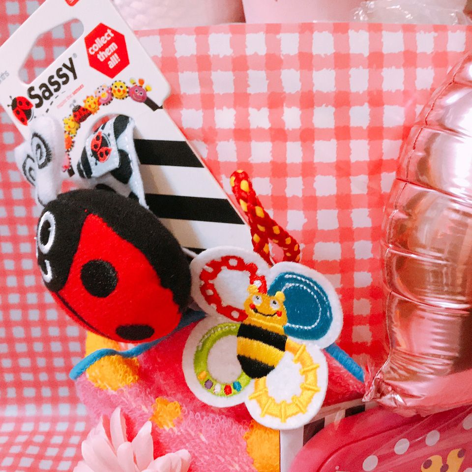 ピンクベアおむつケーキイメージ