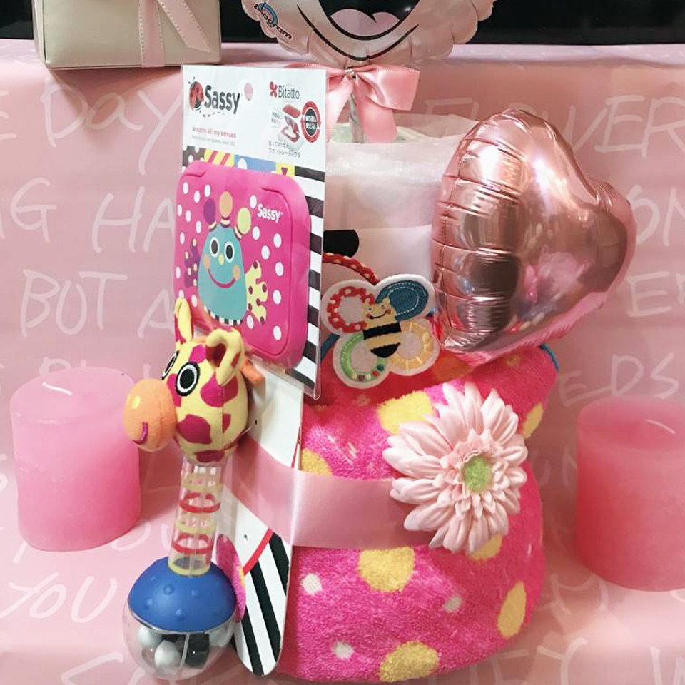 ミニーおむつケーキイメージ