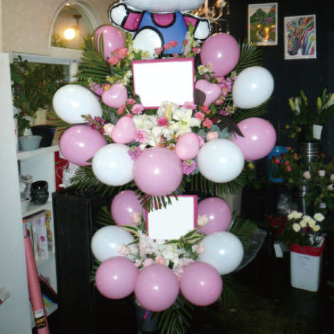 2段式キャラクターバルーンスタンド花イメージ