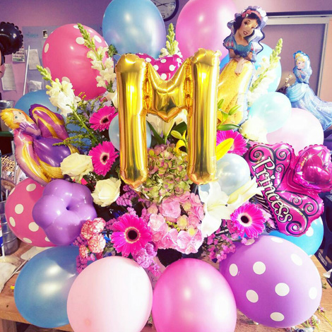 ネーム入りバルーン1段式スタンド花イメージ