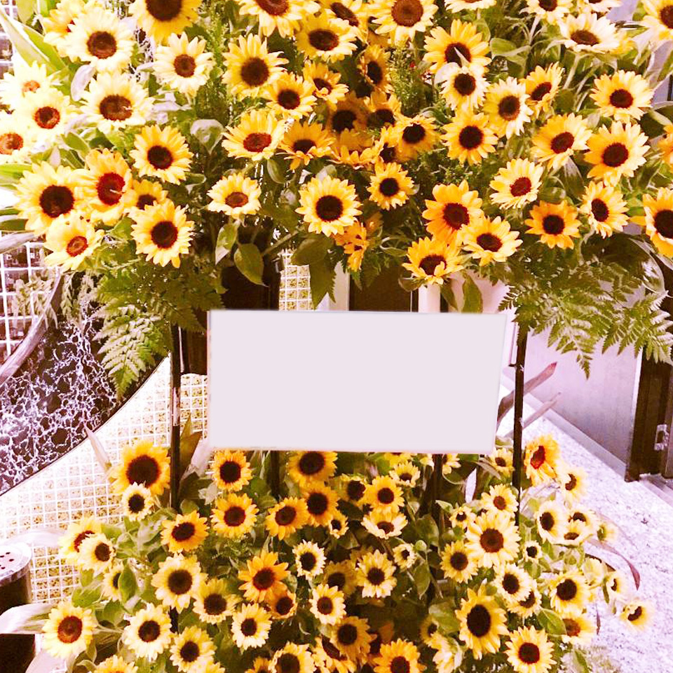 花の変更OKダブルスタンドイメージ